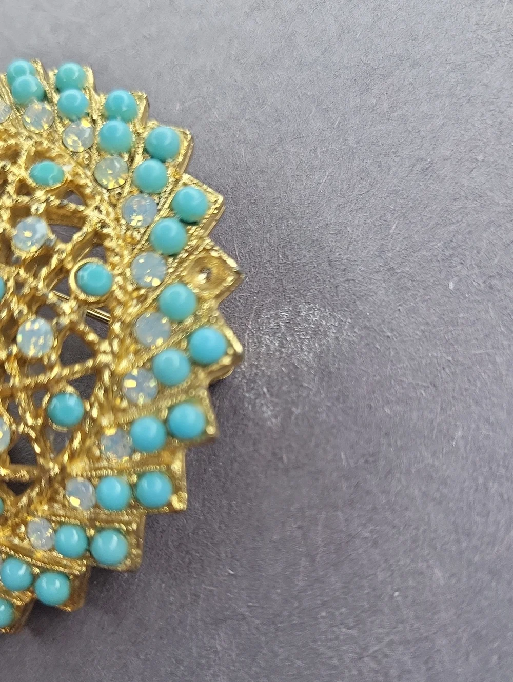Sarah Coventry Gold-Tone Turquoise & Clear Crystal Round Floral Brooch